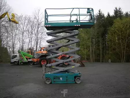 Scissors Lifts 2015  Genie GS 4047 (5)