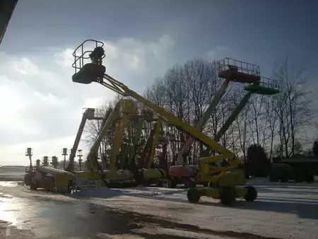 Knikarmhoogwerker 2016  Niftylift Lift HR 21 Hybrid MK1B Allrad (1)