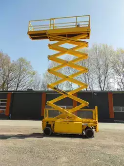 Scherenarbeitsbühne 2017  Hollandlift HL190E12 (1)