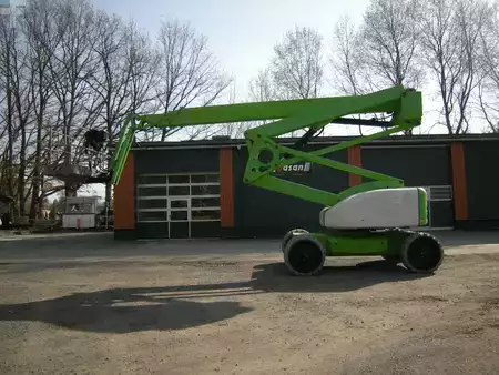 Knikarmhoogwerker 2015  Niftylift Lift HR 28 Hybrid Allrad (1)