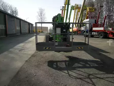 Knikarmhoogwerker 2015  Niftylift Lift HR 28 Hybrid Allrad (13)