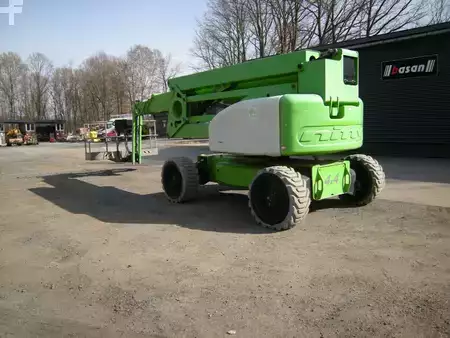Knikarmhoogwerker 2015  Niftylift Lift HR 28 Hybrid Allrad (18)