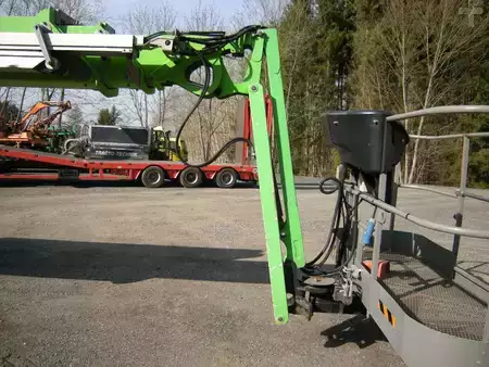 Knikarmhoogwerker 2015  Niftylift Lift HR 28 Hybrid Allrad (21)