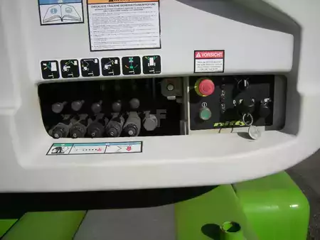 Knikarmhoogwerker 2015  Niftylift Lift HR 28 Hybrid Allrad (7)