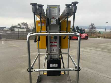 Senkrechtarbeitsbühne  Grove P30AC (4)