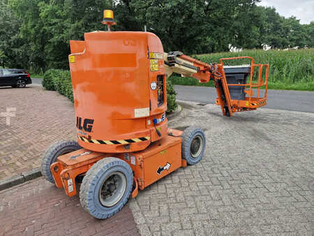 Kloubová pracovní plošina 2011  JLG E300AJP (7)