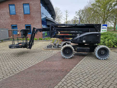 Podnośnik przegubowy 2016  Niftylift HR17 Hybrid 4x4 (6)