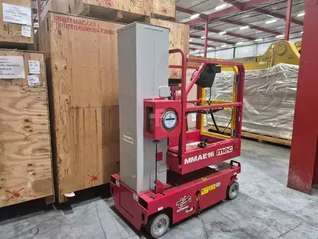 Piattaforme aeree a pantografo 2023  MEC MMAE16 (5)