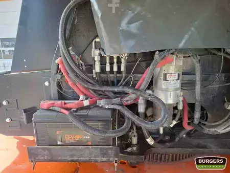 Teleskopická plošina 2019  JLG 660SJ (15)