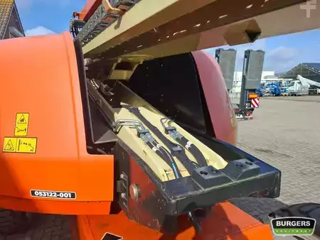 Teleskopická plošina 2019  JLG 660SJ (20)