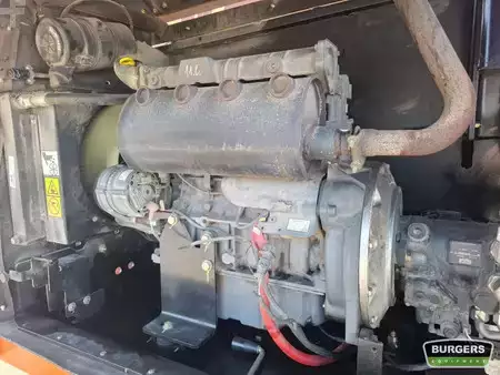 Teleskopická plošina 2019  JLG 660SJ (22)