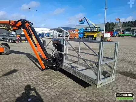 Teleskopická plošina 2019  JLG 660SJ (7)