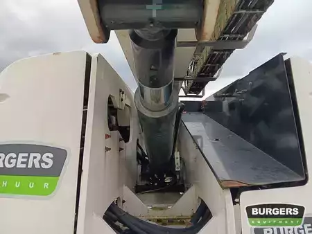 Teleskopbühne 2016  Haulotte HT23RTJO (8)