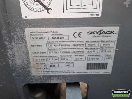 Kloubová pracovní plošina 2017  Skyjack SJ30 ARJE (7)