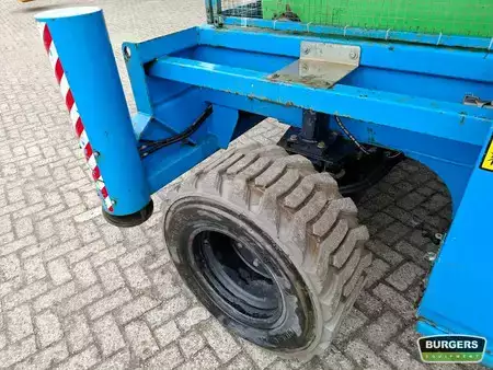 Schaarhoogwerker 2017  Holland-Lift HL-220 D25 (6)