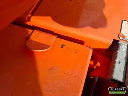 Piattaforme aeree articolate 2014  JLG E300 AJP (17)