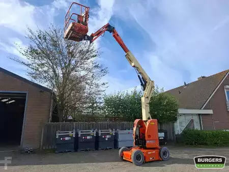 Piattaforme aeree articolate 2014  JLG E300 AJP (18)