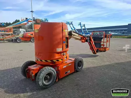 Piattaforme aeree articolate 2014  JLG E300 AJP (3)