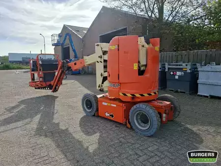 Piattaforme aeree articolate 2014  JLG E300 AJP (4)