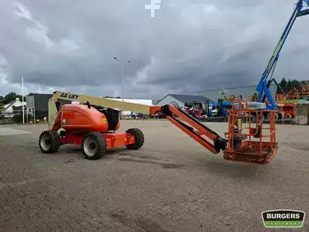 Kloubová pracovní plošina 2015  JLG 600AJ (2)