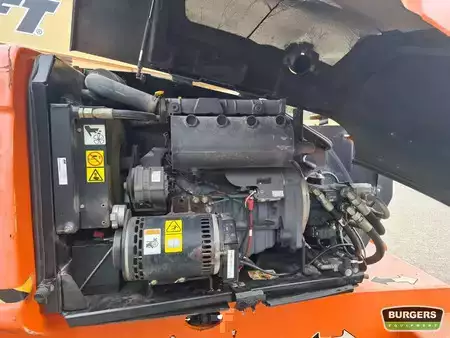 Kloubová pracovní plošina 2015  JLG 600AJ (20)