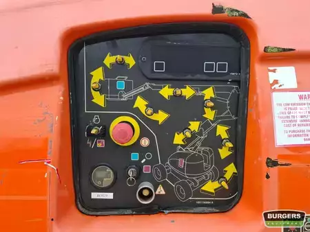 Kloubová pracovní plošina 2015  JLG 600AJ (6)