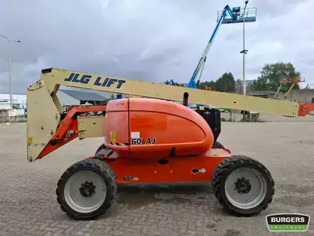 Kloubová pracovní plošina 2015  JLG 600AJ (8)