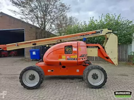 Kloubová pracovní plošina 2015  JLG 600AJ (9)