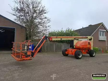 Articulating boom 2013  JLG 800AJ (1)