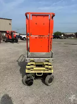 Plataforma de Tijera 2010  JLG 1930ES (3)