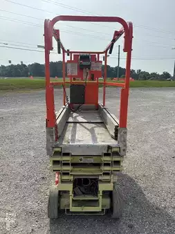 Plataforma de Tijera 2010  JLG 1930ES (7)
