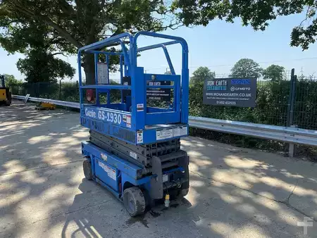 Plataforma Tijera 2001  Genie GS-1930 Scissor Lift (5)