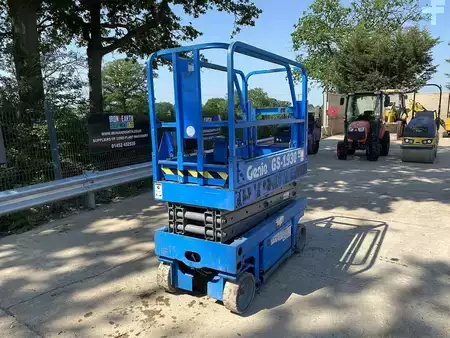 Plataforma Tijera 2001  Genie GS-1930 Scissor Lift (6)