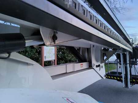 Csukló munka emelvény 2012  Niftylift HR 21 HYBRID knikarmhoogwerker Nifty 2012 HR21 (15)