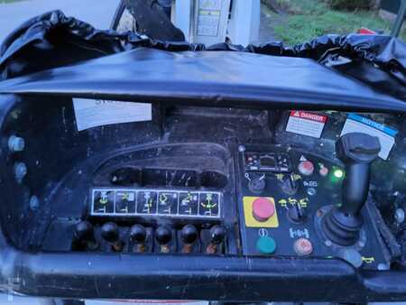 Csukló munka emelvény 2012  Niftylift HR 21 HYBRID knikarmhoogwerker Nifty 2012 HR21 (9)