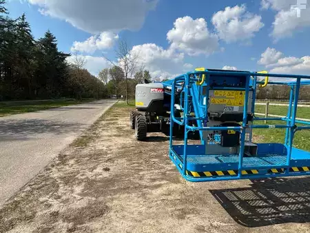 Gelenkteleskopbühne 2024  Genie Z45/25 J RT z45 Genie knikarmhoogwerker 4x4 (9)