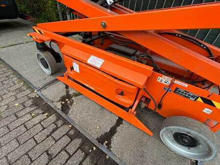 Scherenarbeitsbühne 2011  JLG 3246 ES schaarlift 12m JLG hoogwerker (16)