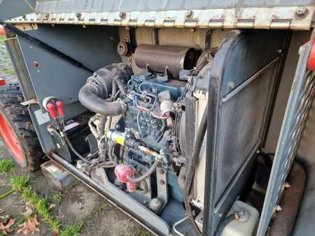 Ollós munka emelvény 2014 SkyJack SJ 6832 RT 4x4 diesel schaarhoogwerker schaarlift (13)