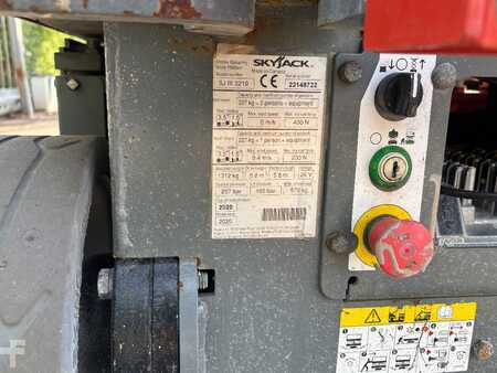 Pracovní plošina s nůžkovým zdvihem 2020  SkyJack SJ 3219 schaarhoogwerker 8m skyjack hoogwerker (9)
