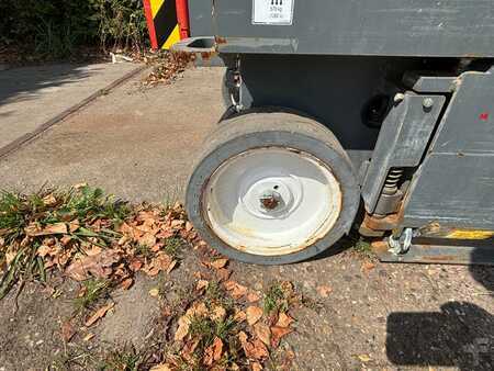 Pracovní plošina s nůžkovým zdvihem 2019  SkyJack SJ III3219 schaarhoogwerker 8m skyjack hoogwerker (10)