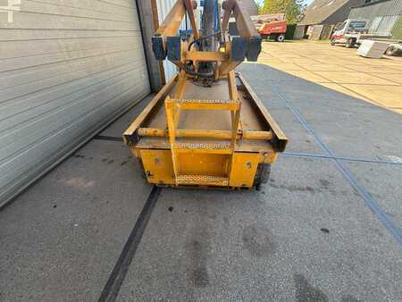 Scherenarbeitsbühne 2015  Haulotte Compact 10 schaarhoogwerker 10m eletrisch (14)
