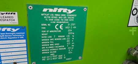 Csukló munka emelvény 2014  Niftylift HR 21 D knikarmhoogwerker 4x4 Diesel nifty (13)
