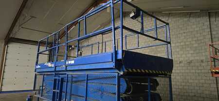 Ollós munka emelvény 2007  SkyJack SJ 9250 schaarhoogwerker 4x4 diesel Skyjack (10)