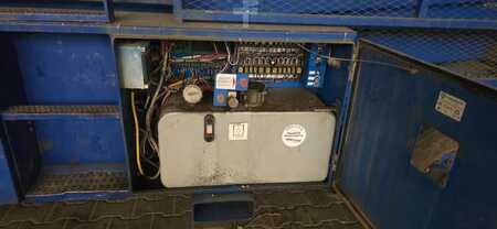 Ollós munka emelvény 2007  SkyJack SJ 9250 schaarhoogwerker 4x4 diesel Skyjack (13)