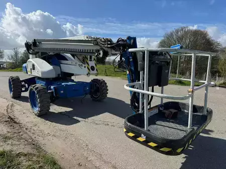 Piattaforme aeree articolate 2012  Niftylift HR21d 4x4 diesel nifty hr21 knikarmhoogwerker (1)