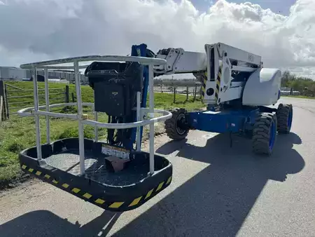 Piattaforme aeree articolate 2012  Niftylift HR21d 4x4 diesel nifty hr21 knikarmhoogwerker (16)