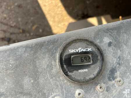 Pracovní plošina s nůžkovým zdvihem 2020  SkyJack SJ3219 8m schaarhoogwerker elektro schaarlift (19)