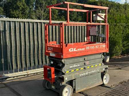 Pracovní plošina s nůžkovým zdvihem 2020  SkyJack SJ3219 8m schaarhoogwerker elektro schaarlift (2)