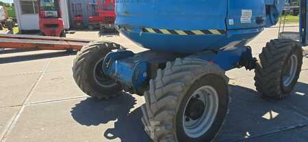 Piattaforme aeree articolate 2016  Manitou 200 ATJ 20m hoogwerker 4x4 diesel knikarm (8)
