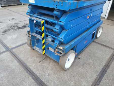 Saksinostimet 2012  SkyJack SJ4632 elektrische schaarlift schaarhoogwerker '12 (7)